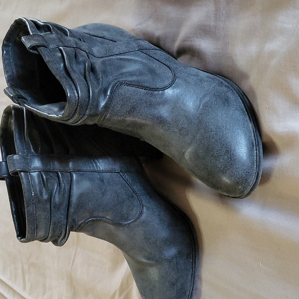 Womens Booties